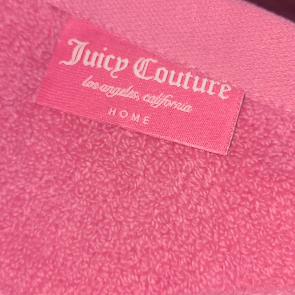 Juicy Couture Pink Bath & Hand Towels Set